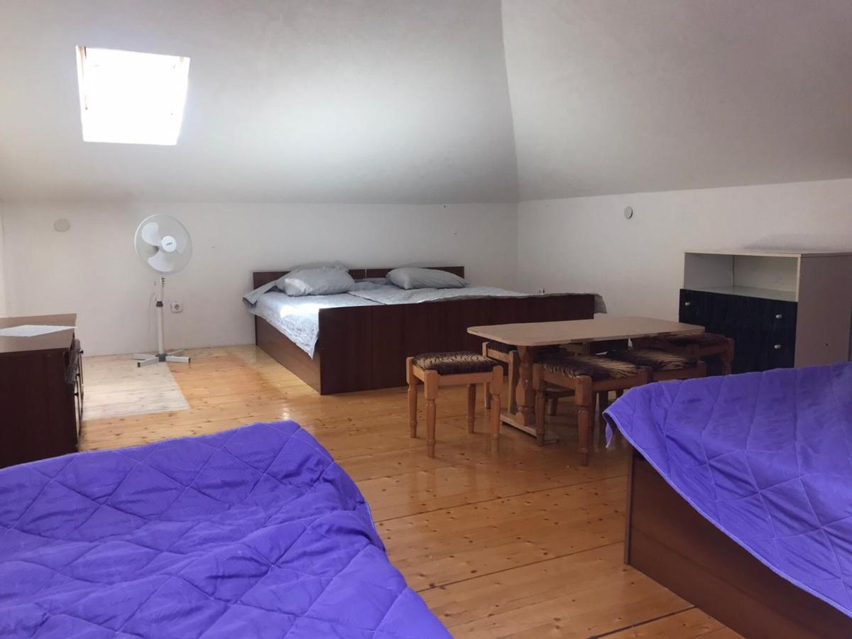 Stan Iva Appartement Ohrid Buitenkant foto